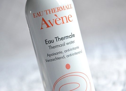 Tác dụng của xịt khoáng đối với làn da của bạn