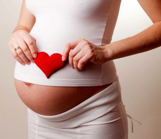 Bí quyết dưỡng da cho bà bầu luôn tươi trẻ