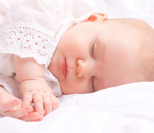 Lưu ý 9 loại côn trùng nguy hiểm cho bé Làm thế nào để bé ngủ ngon suốt đêm?