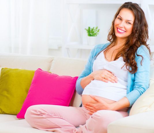 Những vấn đề về da thường gặp sau khi sinh mẹ nên biết