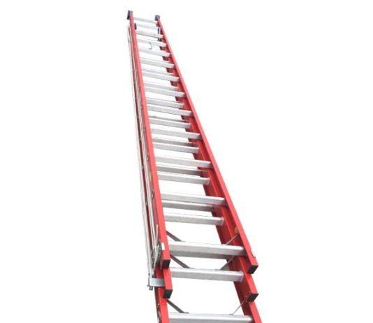 NHỮNG CÔNG VIỆC BẠN NÊN SỬ DỤNG THANG NHÔM CÁCH ĐIỆN