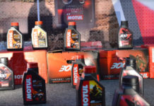 Dựa vào tiêu chí nào để đánh giá dầu nhớt tốt cho xe máy?