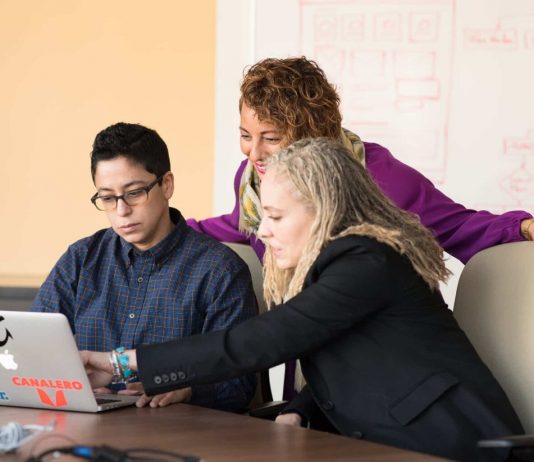 Mẹo “xịn” giúp sinh viên nổi bật trong kỳ thực tập